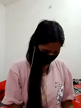 Snapshot of _SonPari_ chatting on 01/15/25, 07:48 SonPari online show from 01/15/25, 07:48