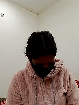 Snapshot of _SonPari_ chatting on 01/19/25, 05:05 SonPari online show from 01/19/25, 05:05