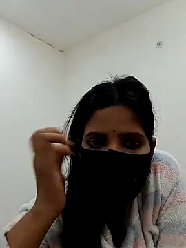 Snapshot of _SonPari_ chatting on 01/20/25, 04:01 SonPari online show from 01/20/25, 04:01