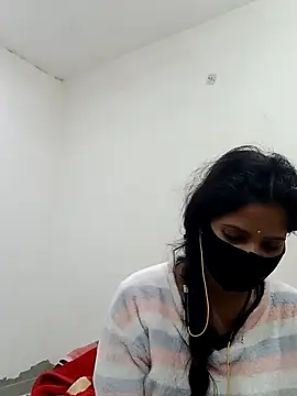 Snapshot of _SonPari_ chatting on 01/31/25, 04:38 SonPari online show from 01/31/25, 04:38