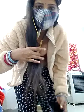 Snapshot of _SonPari_ chatting on 02/06/25, 04:14 SonPari online show from 02/06/25, 04:14