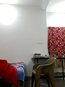 Snapshot of _SonPari_ chatting on 02/08/25, 04:14 SonPari online show from 02/08/25, 04:14