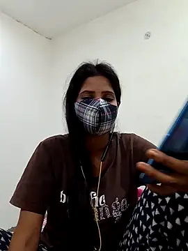 Snapshot of _SonPari_ chatting on 02/09/25, 05:01 SonPari online show from 02/09/25, 05:01