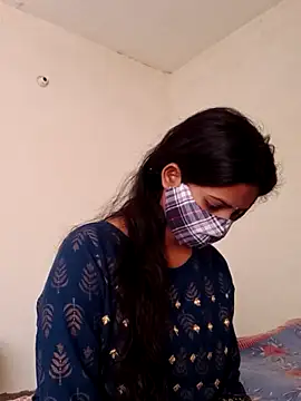 Snapshot of _SonPari_ chatting on 02/16/25, 06:21 SonPari online show from 02/16/25, 06:21