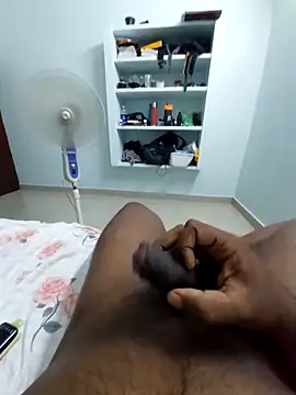 Snapshot of mallu_bbc chatting on 10/05/25, 04:27 mallu bbc online show from 10/05/25, 04:27