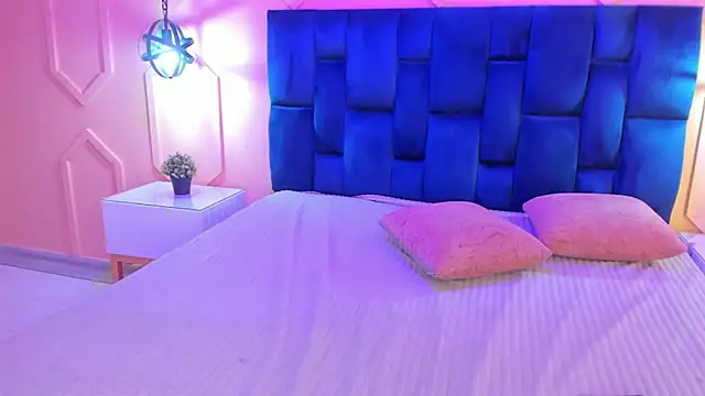 dyvis 22 online show from 02/18/25, 08:36