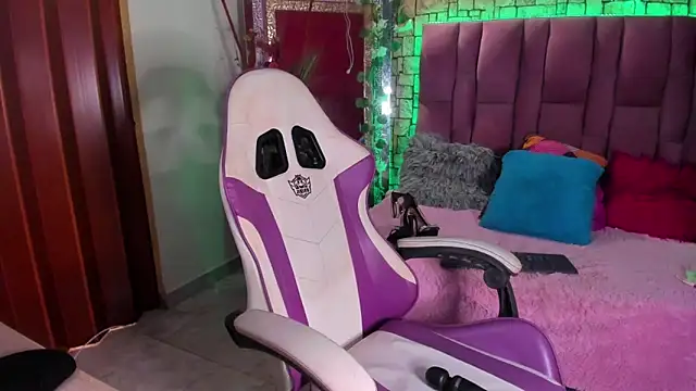 sweetyose online show from 12/14/24, 09:35