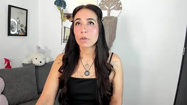 electra hunt online show from 07/11/26, 12:13