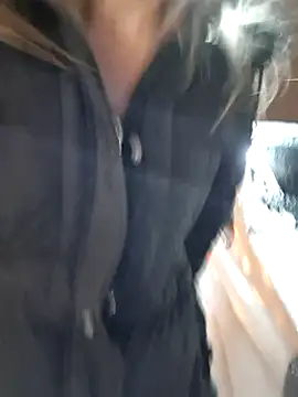 Snapshot of allinqueen chatting on 01/05/25, 06:13 allinqueen online show from 01/05/25, 06:13