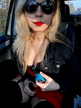 Snapshot of allinqueen chatting on 02/06/25, 07:56 allinqueen online show from 02/06/25, 07:56