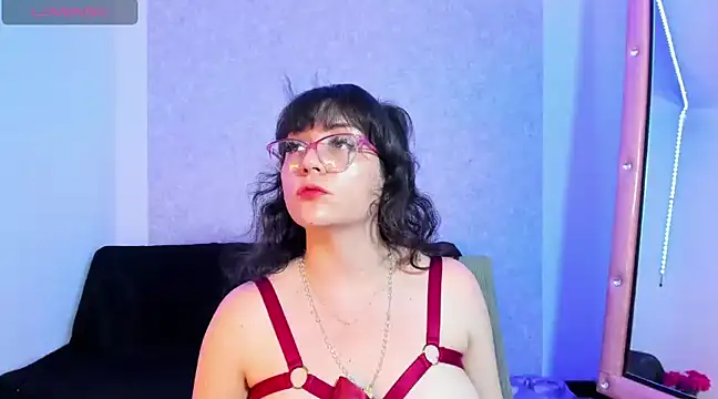 AliciaChelios online show from 12/12/24, 12:05