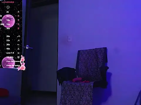 AliciaChelios online show from 04/09/26, 03:28