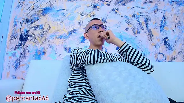 Pipe Rudecatt online show from 02/07/26, 06:44