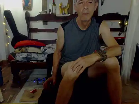 laye19 online show from 09/13/25, 01:38