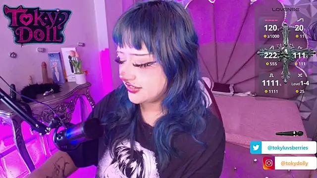 toky doll online show from 10/03/25, 08:39