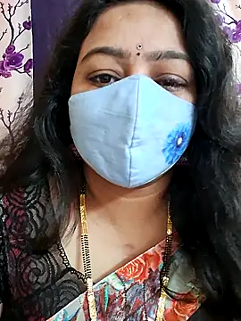 Snapshot of neelu-hoty chatting on 01/06/25, 08:35 neelu-hoty online show from 01/06/25, 08:35