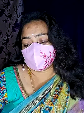 Snapshot of neelu-hoty chatting on 01/07/25, 05:20 neelu-hoty online show from 01/07/25, 05:20