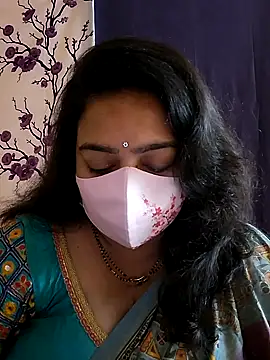 Snapshot of neelu-hoty chatting on 01/08/25, 04:44 neelu-hoty online show from 01/08/25, 04:44