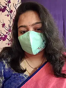 Snapshot of neelu-hoty chatting on 01/13/25, 03:15 neelu-hoty online show from 01/13/25, 03:15