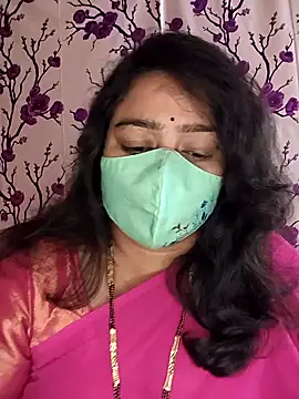 Snapshot of neelu-hoty chatting on 01/18/25, 03:27 neelu-hoty online show from 01/18/25, 03:27