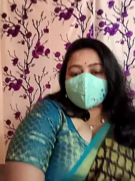 Snapshot of neelu-hoty chatting on 01/24/25, 07:19 neelu-hoty online show from 01/24/25, 07:19