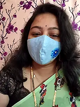 Snapshot of neelu-hoty chatting on 01/24/25, 03:45 neelu-hoty online show from 01/24/25, 03:45