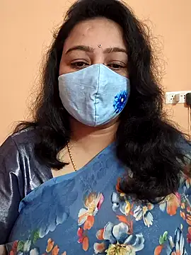 Snapshot of neelu-hoty chatting on 01/25/25, 09:36 neelu-hoty online show from 01/25/25, 09:36