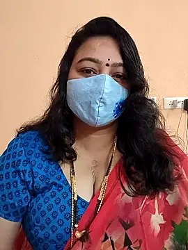 Snapshot of neelu-hoty chatting on 01/29/25, 03:04 neelu-hoty online show from 01/29/25, 03:04