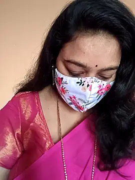 Snapshot of neelu-hoty chatting on 01/31/25, 06:46 neelu-hoty online show from 01/31/25, 06:46