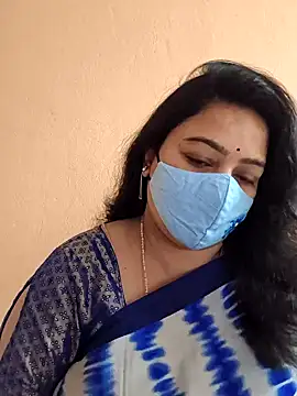 Snapshot of neelu-hoty chatting on 02/02/25, 01:55 neelu-hoty online show from 02/02/25, 01:55