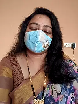 Snapshot of neelu-hoty chatting on 02/05/25, 03:45 neelu-hoty online show from 02/05/25, 03:45