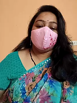 Snapshot of neelu-hoty chatting on 02/07/25, 09:58 neelu-hoty online show from 02/07/25, 09:58