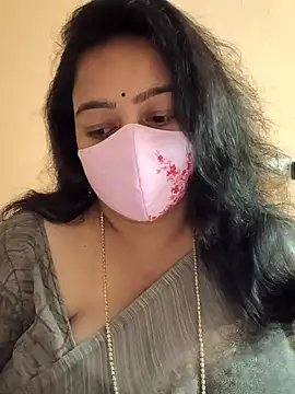 Snapshot of neelu-hoty chatting on 02/07/25, 02:37 neelu-hoty online show from 02/07/25, 02:37