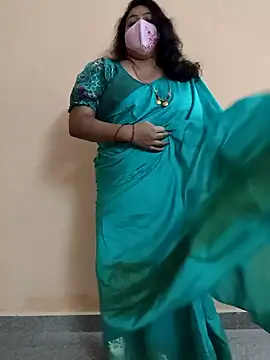 Snapshot of neelu-hoty chatting on 02/09/25, 04:07 neelu-hoty online show from 02/09/25, 04:07