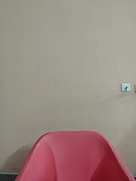 Snapshot of neelu-hoty chatting on 02/23/25, 04:02 neelu-hoty online show from 02/23/25, 04:02