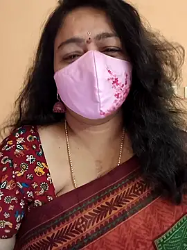 Snapshot of neelu-hoty chatting on 02/28/25, 12:32 neelu-hoty online show from 02/28/25, 12:32