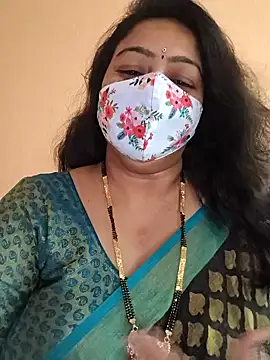 Snapshot of neelu-hoty chatting on 03/03/25, 11:55 neelu-hoty online show from 03/03/25, 11:55