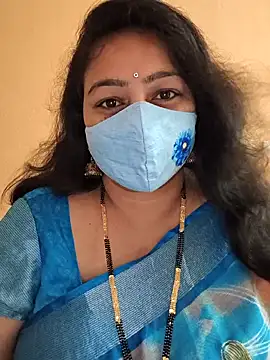 Snapshot of neelu-hoty chatting on 03/03/25, 05:50 neelu-hoty online show from 03/03/25, 05:50