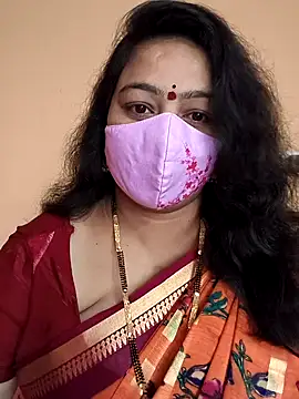 Snapshot of neelu-hoty chatting on 03/12/25, 06:18 neelu-hoty online show from 03/12/25, 06:18