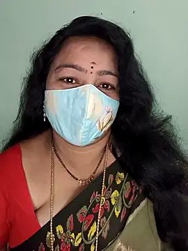 Snapshot of neelu-hoty chatting on 09/18/25, 02:30 neelu-hoty online show from 09/18/25, 02:30