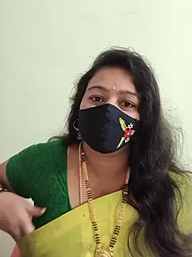 Snapshot of neelu-hoty chatting on 10/07/25, 12:46 neelu-hoty online show from 10/07/25, 12:46