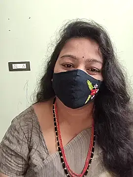 Snapshot of neelu-hoty chatting on 10/10/25, 11:20 neelu-hoty online show from 10/10/25, 11:20