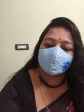 Snapshot of neelu-hoty chatting on 10/13/25, 12:16 neelu-hoty online show from 10/13/25, 12:16