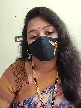 Snapshot of neelu-hoty chatting on 10/15/25, 03:34 neelu-hoty online show from 10/15/25, 03:34