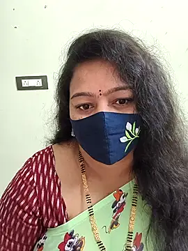 Snapshot of neelu-hoty chatting on 02/19/26, 01:18 neelu-hoty online show from 02/19/26, 01:18