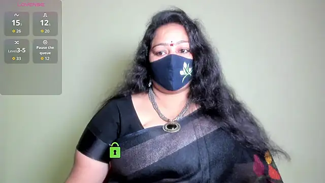 neelu-hoty online show from 06/06/26, 01:27