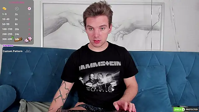 ArthurWhitee online show from 03/01/25, 03:53