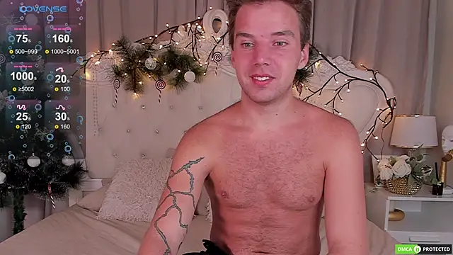 ArthurWhitee online show from 12/22/25, 03:03