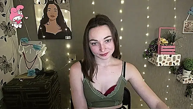  Barbie Kiss  online show from 02/05/25, 11:44