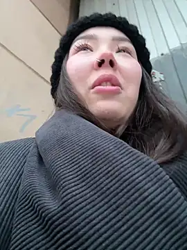 Snapshot of Asian_Asami chatting on 12/19/24, 12:12 Asian Asami online show from 12/19/24, 12:12